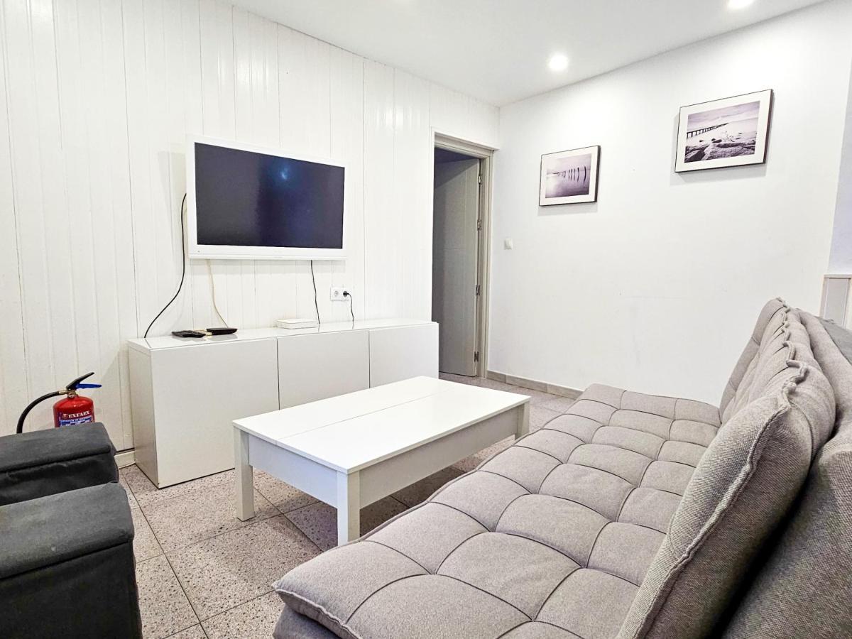 Weekend Beach Small House - Alojamientos La Torre Torre Del Mar Εξωτερικό φωτογραφία
